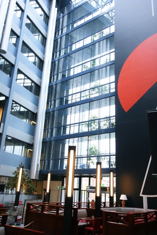 Imagen de los interiores del Hotel Skyline Airport. Foto 14