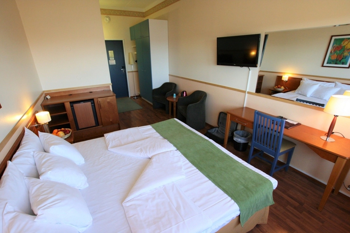 Imagen de la habitación del Hotel Skyline Airport. Foto 7