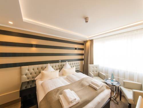 Imagen de la habitación del Hotel Skyline, Frankfurt. Foto 2