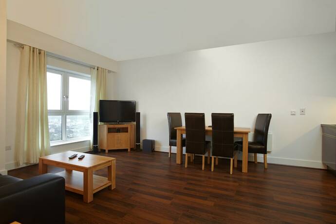 Imagen general del Hotel Skyline Plaza by Viridian Apartments. Foto 14