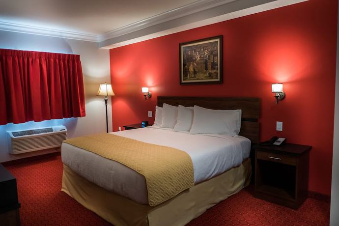 Imagen de la habitación del Hotel Skyline and Casino. Foto 4