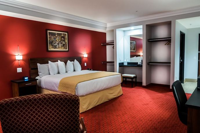 Imagen de la habitación del Hotel Skyline and Casino. Foto 8