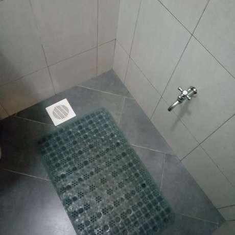 Imagen de la habitación del Hotel Skyline and Suites. Foto 2