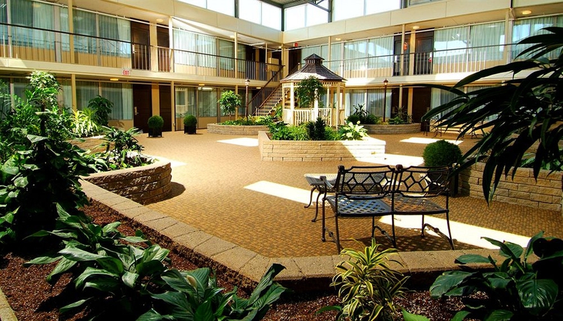 Imagen de los interiores del Hotel Skyline and Waterpark. Foto 9