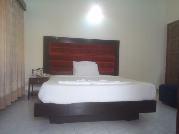 Imagen de la habitación del Hotel Skylink. Foto 17