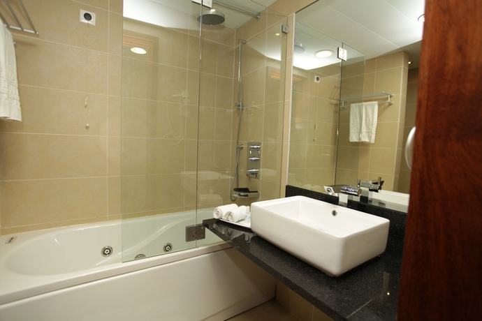 Imagen de la habitación del Hotel Skyna Luanda. Foto 11