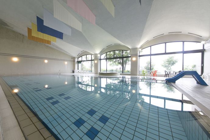 Imagen de la piscina del Hotel Skypark In Kurumayama. Foto 19