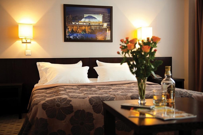 Imagen general del Hotel Skyport Hotel. Foto 8