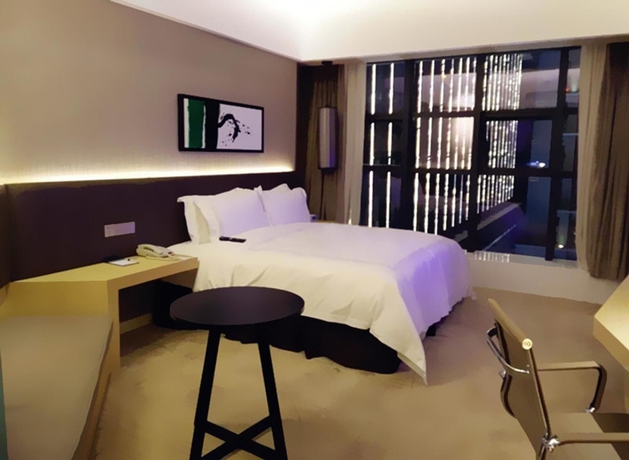 Imagen de la habitación del Hotel Skytel Chengdu. Foto 6