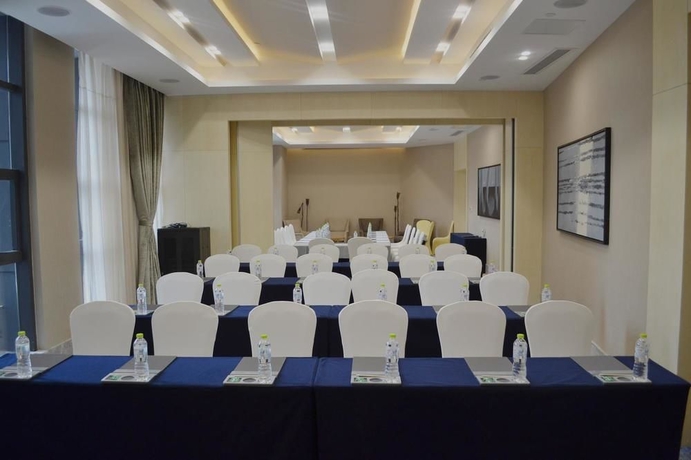 Imagen de los interiores del Hotel Skytel Chengdu. Foto 16