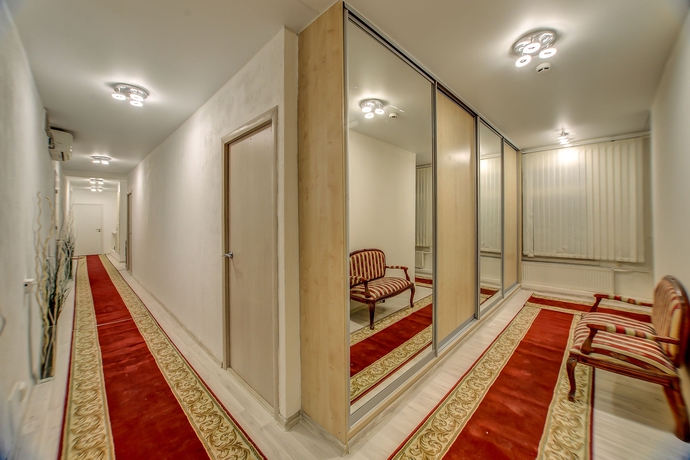 Imagen de los interiores del Hotel Skyview City. Foto 13