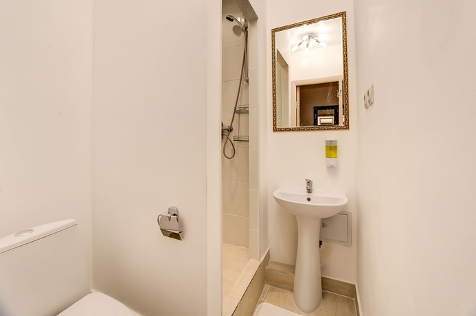 Imagen de la habitación del Hotel Skyview City. Foto 5