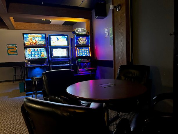 Imagen del bar/restaurante del Hotel Skyvista Motel Inn. Foto 1