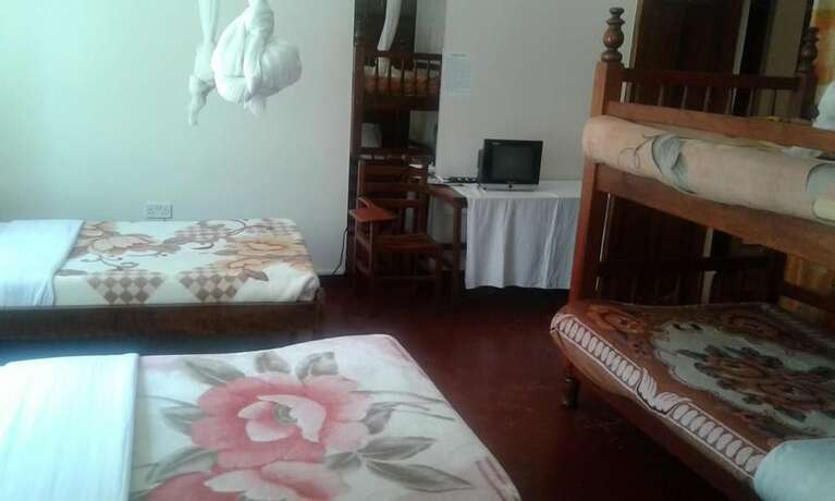 Imagen de la habitación del Hotel Skyway Entebbe. Foto 16