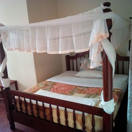 Imagen de la habitación del Hotel Skyway Entebbe. Foto 18