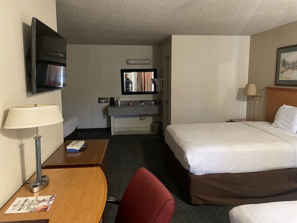 Imagen de la habitación del Hotel Skyway Inn SeaTac. Foto 4
