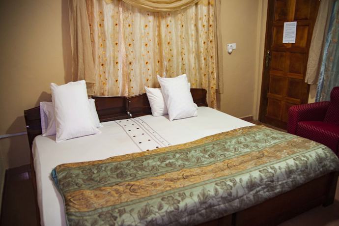Imagen de la habitación del Hotel Skyways, Bortianor. Foto 6