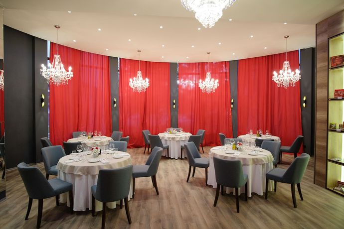 Imagen de los interiores del Hotel Sl Industry. Foto 9