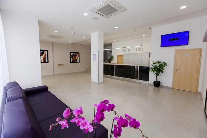 Imagen de los interiores del Hotel Slaven. Foto 12