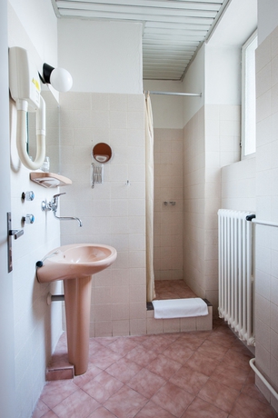 Imagen de la habitación del Hotel Slavia, Brno. Foto 8