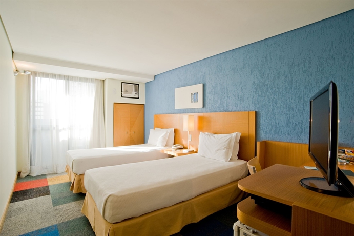 Imagen de la habitación del Hotel Slaviero Curitiba Batel. Foto 9