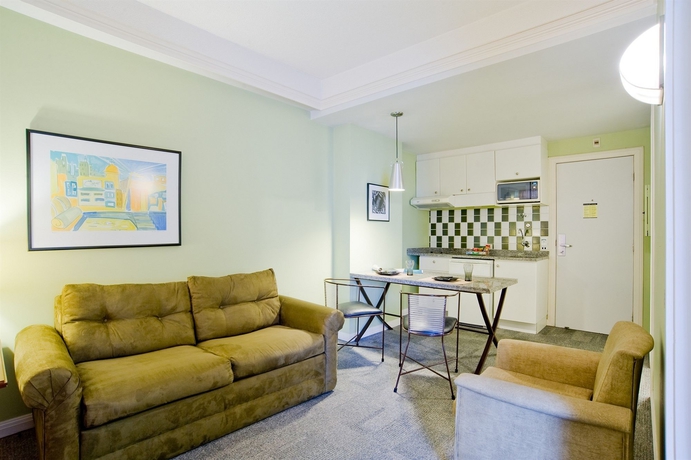 Imagen de los interiores del Hotel Slaviero Curitiba Shopping. Foto 9