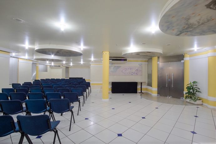 Imagen de los interiores del Hotel Slaviero Londrina Flat. Foto 12