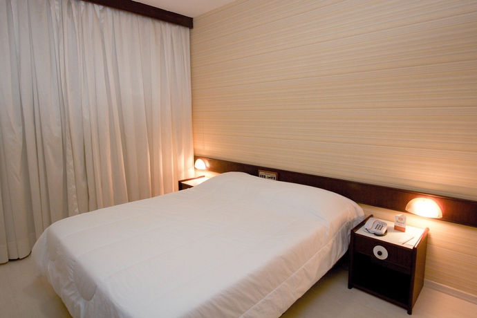 Imagen de la habitación del Hotel Slaviero Londrina Flat. Foto 11