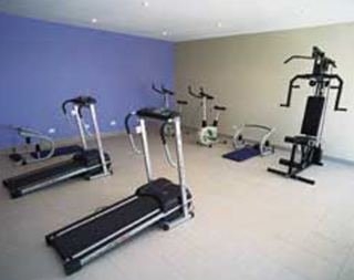 Imagen de los exteriores del Hotel Slaviero Suites Curitiba Soho. Foto 4