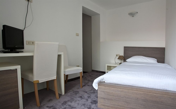 Imagen de la habitación del Hotel Slavija Culture Heritage. Foto 6