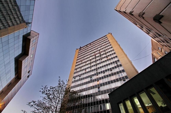 Imagen de los exteriores del Hotel Slavija. Foto 11