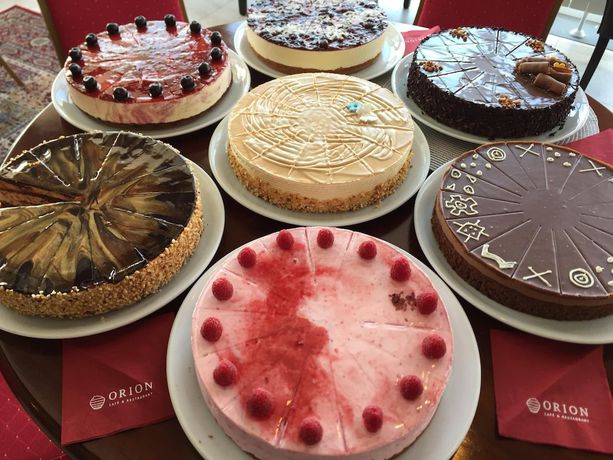 Imagen del bar/restaurante del Hotel Slavonija. Foto 2