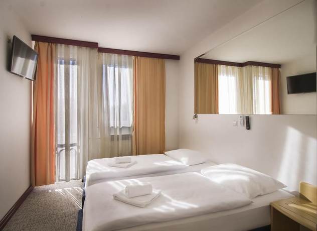 Imagen de la habitación del Hotel Slavonija. Foto 12