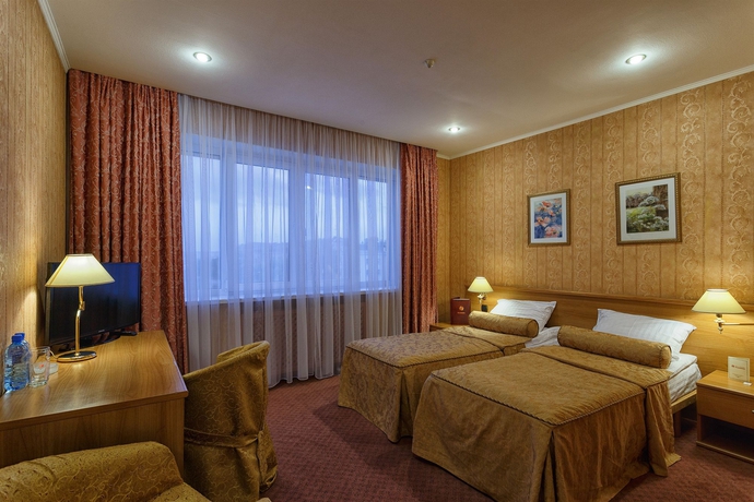 Imagen de la habitación del Hotel Slavyanka, Cheliábinsk. Foto 4