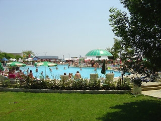 Imagen de la piscina del Hotel Slavyanski. Foto 6