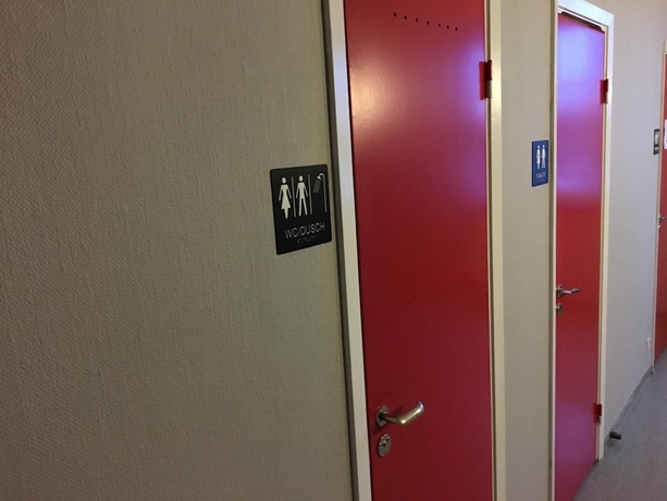 Imagen de los interiores del Hotel Sleep And Go, Harnosand. Foto 19