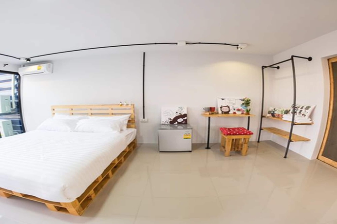 Imagen de la habitación del Hotel Sleep Cube. Foto 5