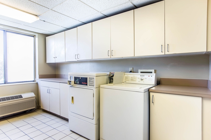 Imagen de los interiores del Hotel Sleep Inn Airport, Lexington. Foto 10