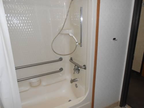 Imagen de la habitación del Hotel Sleep Inn Airport, Sioux Falls. Foto 5