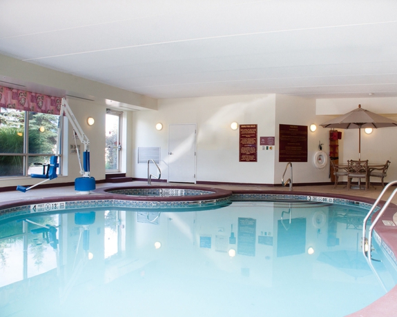 Imagen de la piscina del Hotel Sleep Inn, Amherst. Foto 16