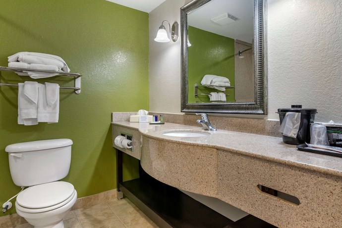 Imagen de la habitación del Hotel Sleep Inn And Suites Brunswick. Foto 12