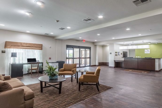 Imagen de los interiores del Hotel Sleep Inn And Suites, College Station. Foto 16