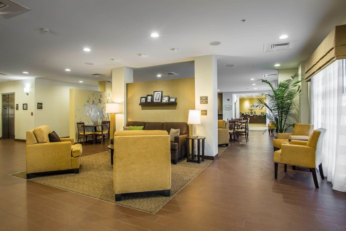 Imagen de los interiores del Hotel Sleep Inn And Suites, Hannibal. Foto 17