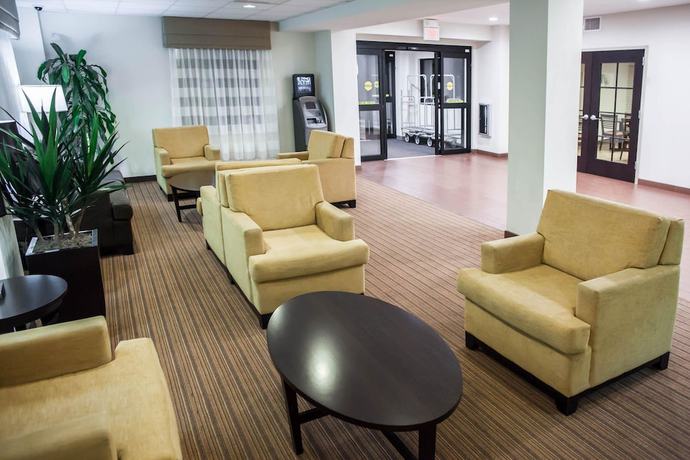 Imagen de los interiores del Hotel Sleep Inn And Suites Indoor Waterpark. Foto 14