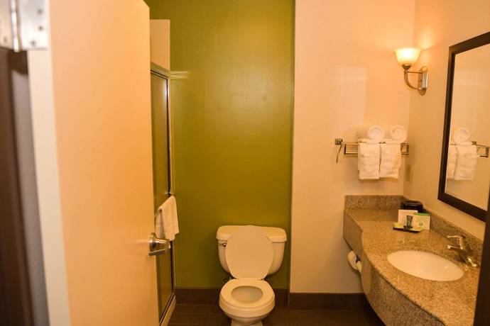 Imagen de la habitación del Hotel Sleep Inn And Suites Laurel. Foto 2