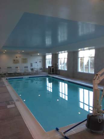 Imagen de la piscina del Hotel Sleep Inn And Suites Laurel. Foto 19