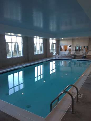 Imagen de la piscina del Hotel Sleep Inn And Suites Laurel. Foto 20
