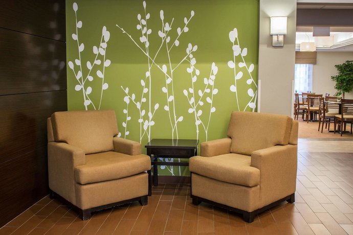 Imagen de los interiores del Hotel Sleep Inn And Suites, Midlothian. Foto 13