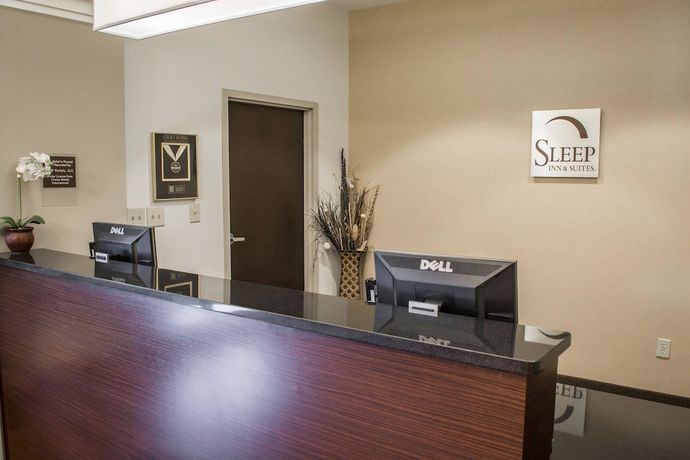 Imagen de los interiores del Hotel Sleep Inn And Suites, Midlothian. Foto 14