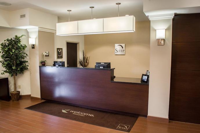 Imagen de los interiores del Hotel Sleep Inn And Suites, Midlothian. Foto 20